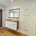 Pansiyon Wohnreich Mitte - 2a - In 3er Wg