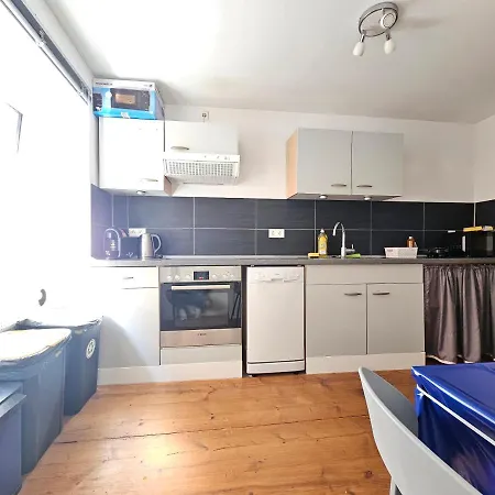 Kwatera prywatna Wohnreich Mitte - 2a - In 3er Wg *