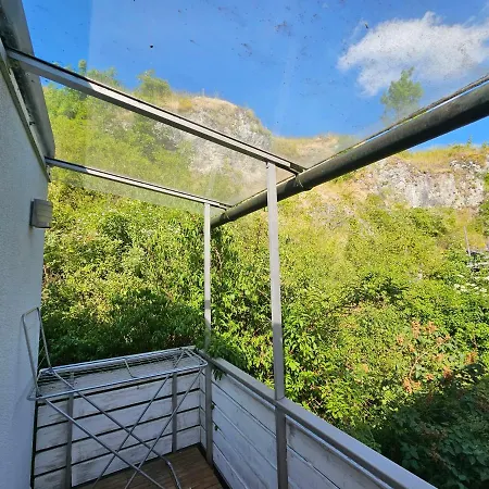 Wohnreich Mitte - 2a - In 3er Wg